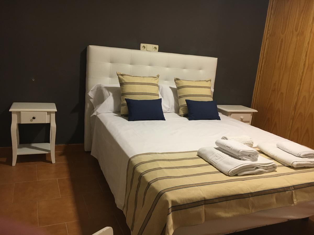 Hostal Imaginatelo Carrascosa del Campo エクステリア 写真