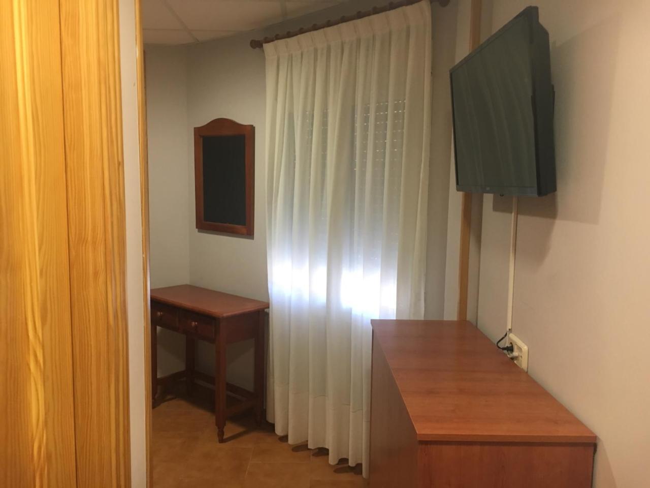Hostal Imaginatelo Carrascosa del Campo エクステリア 写真